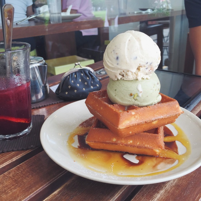 Creamier Best Waffles in Singapore / fatmomo